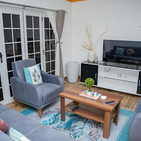 Paradise Breeze Apartment Misere Ngoại thất bức ảnh