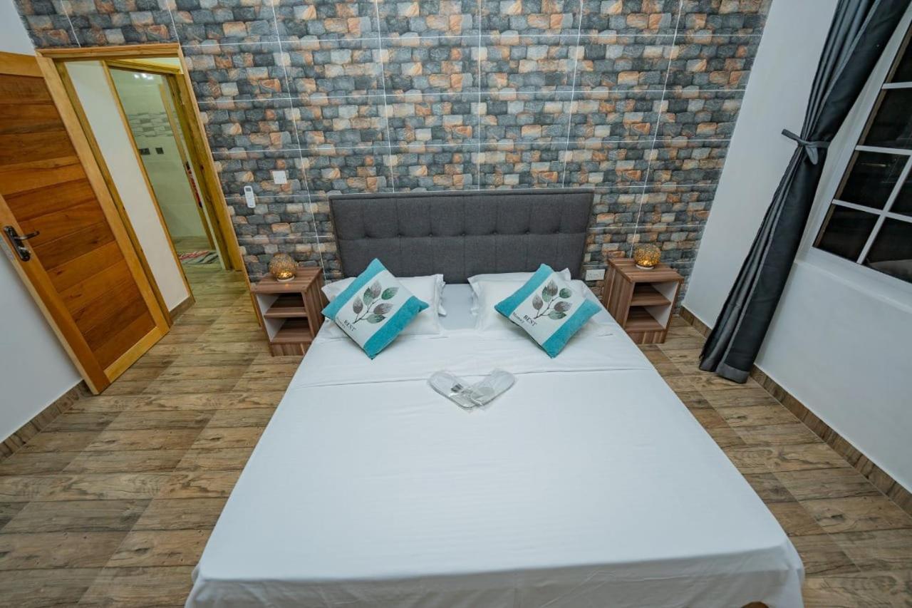 Paradise Breeze Apartment Misere Ngoại thất bức ảnh