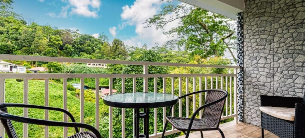 Paradise Breeze Apartment Misere Ngoại thất bức ảnh