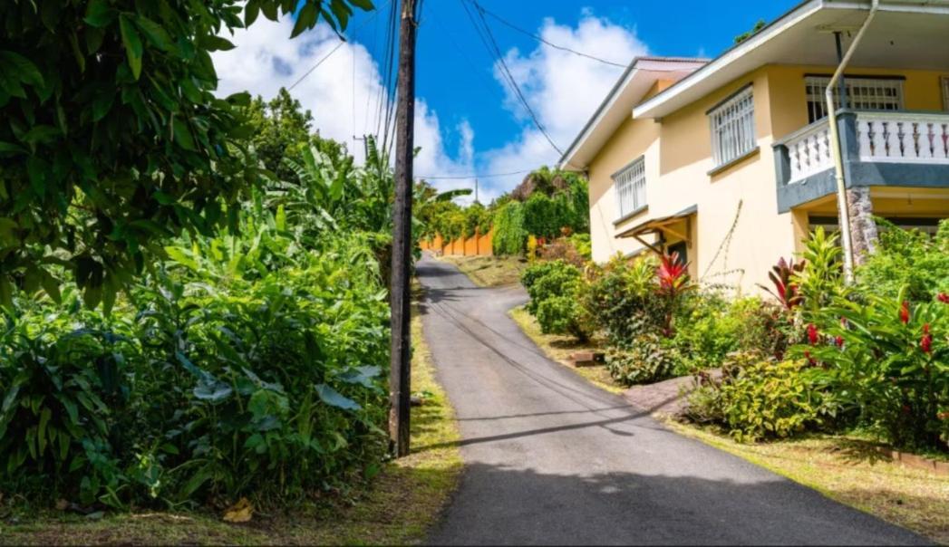 Paradise Breeze Apartment Misere Ngoại thất bức ảnh